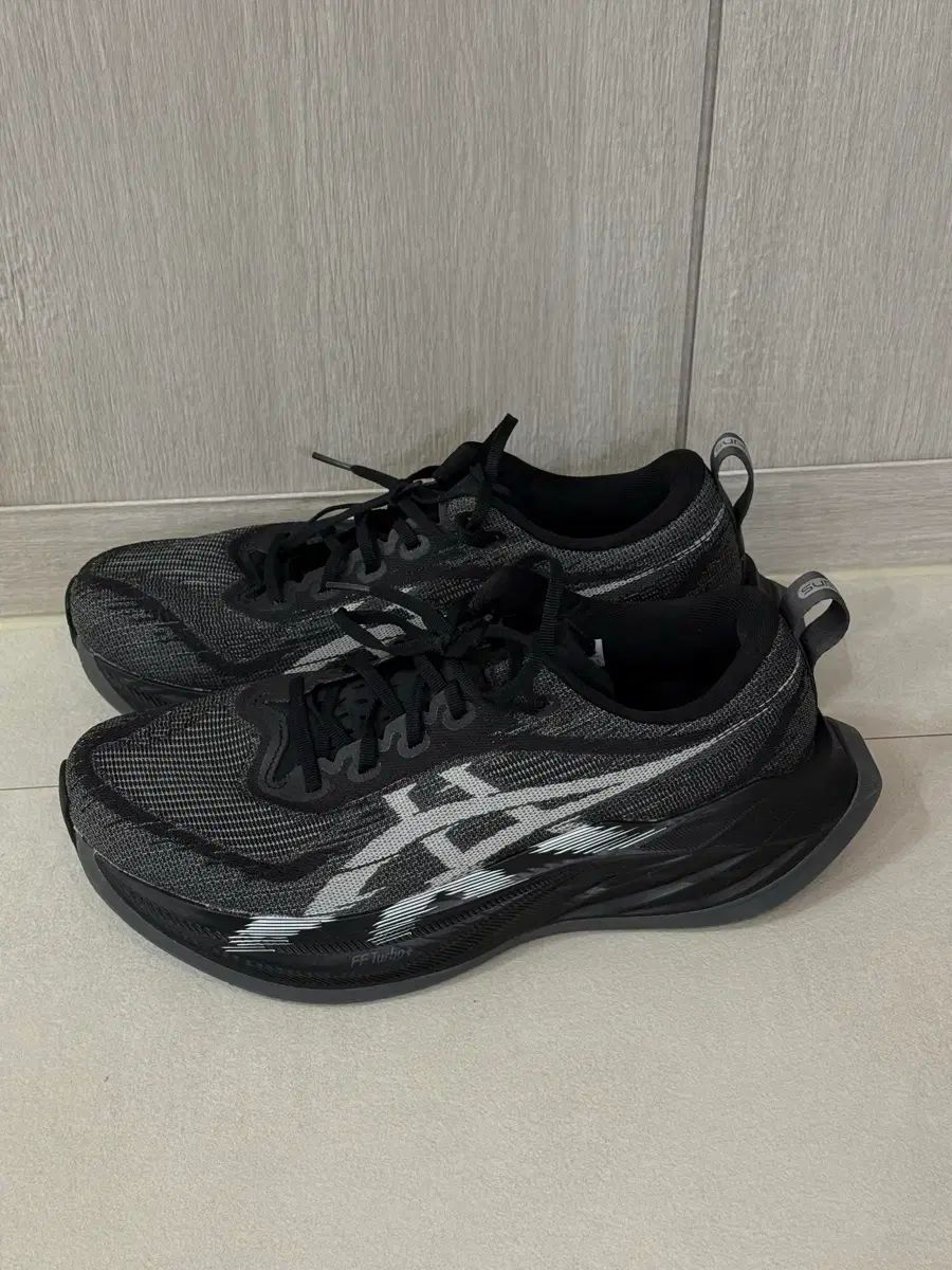 アシックス 265 10 km マイレージ