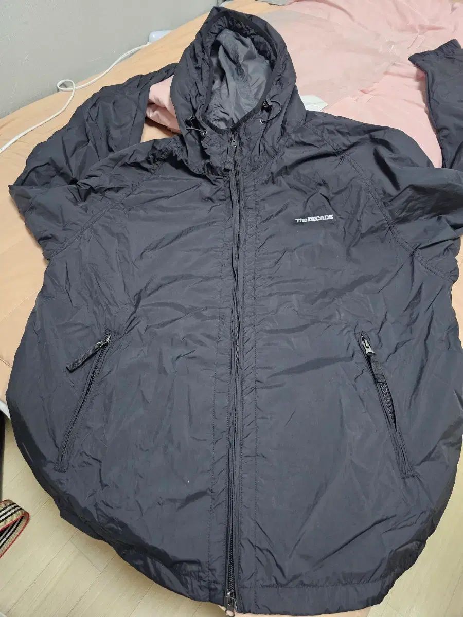 DAY 6 デイシックス チーム ウィンドブレーカー