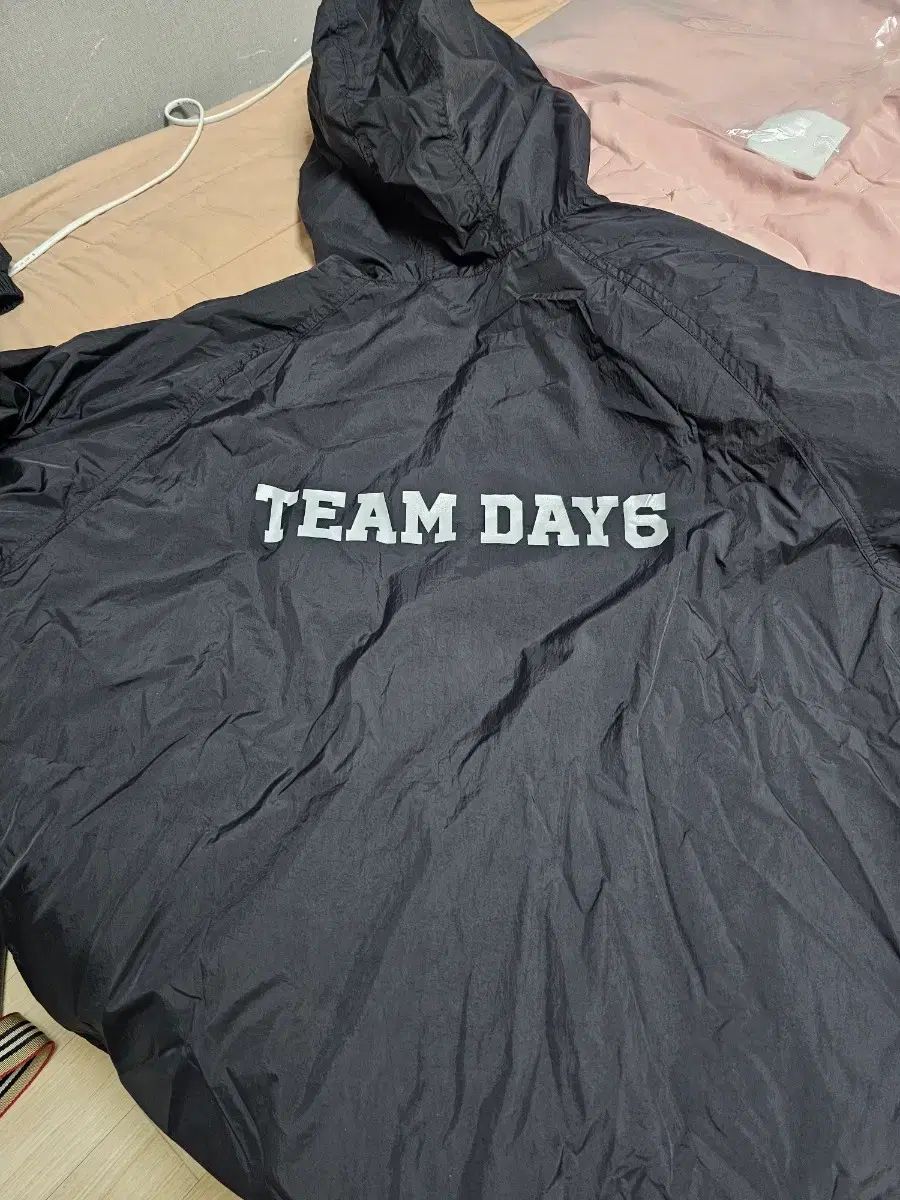  DAY 6 デイシックス チーム ウィンドブレーカー その他 タレントグッズ