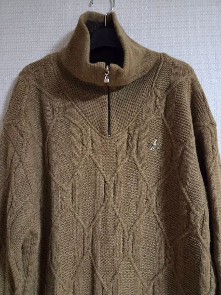 PING ゴルフ ハイネック ケーブル編み ニット ブラウン