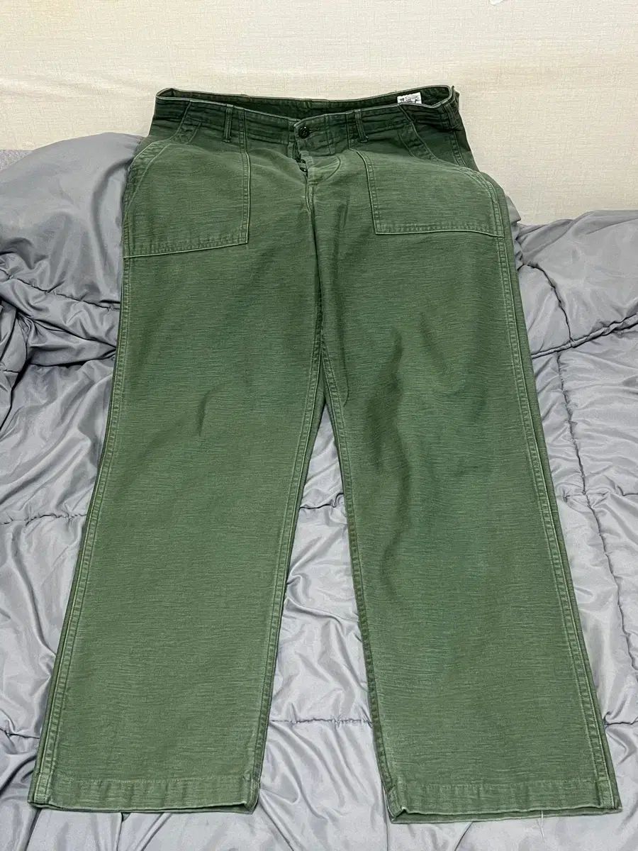 4 オアスロウ ファティーグ パンツ オリーブ