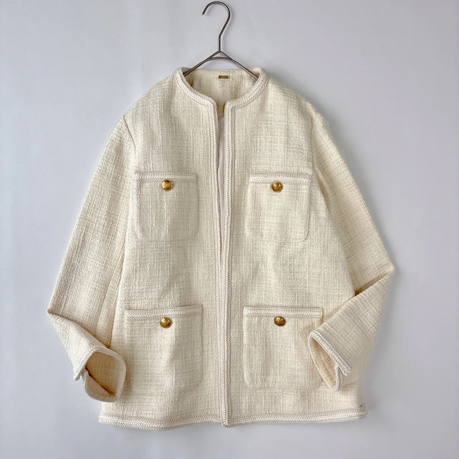 極美品2023ミラオーウェン/パッチポケット金ボタンロングツイードジャケット 2023✨ / Mila Owen ミラオーウェン / パッチポケット 金ボタン ロング