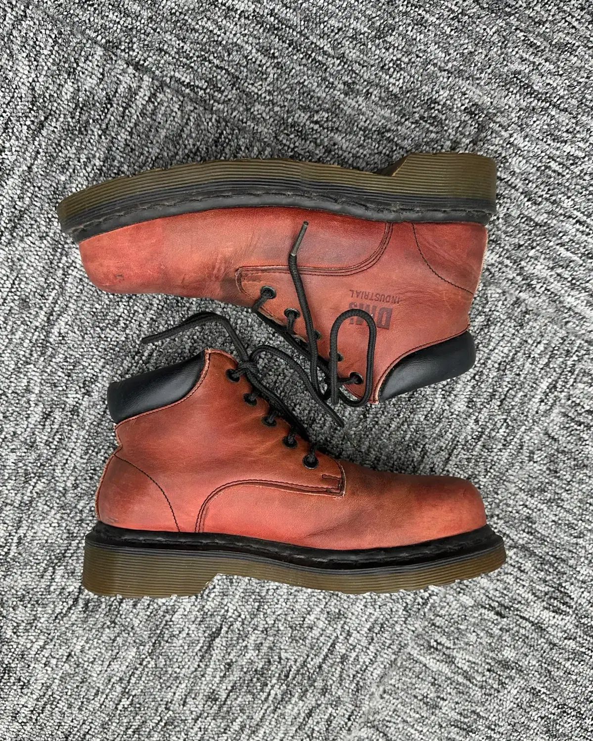 MARTENS ドクターマーチン