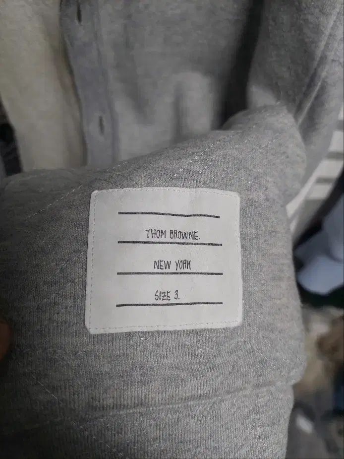 トム ブラウン ミラノステッチ 斜めボーダー WHO フード カーディガン グレー 3 size