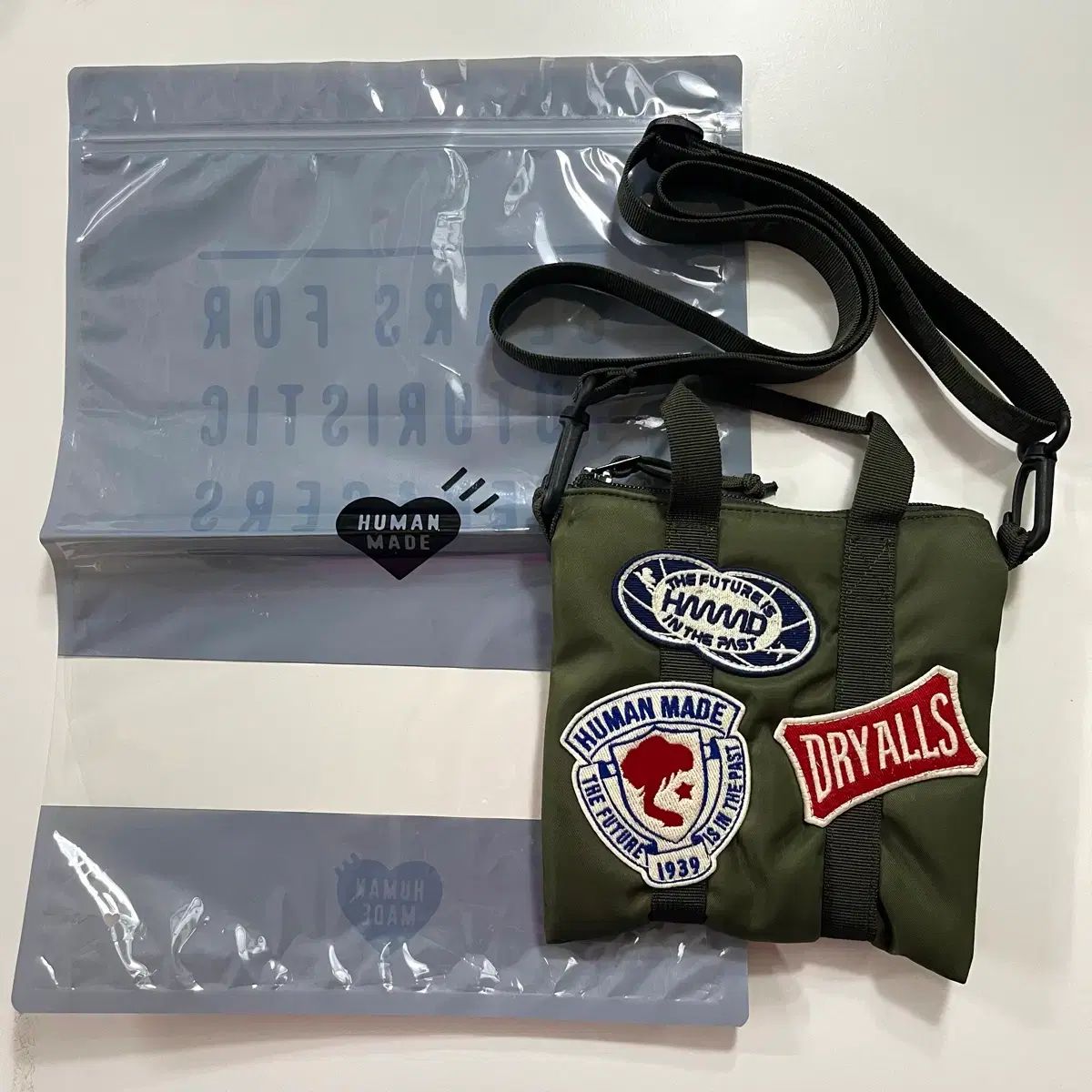 当日発送 HUMAN MADE オリーブ ミニ ヘルメットバッグ クロスバッグ