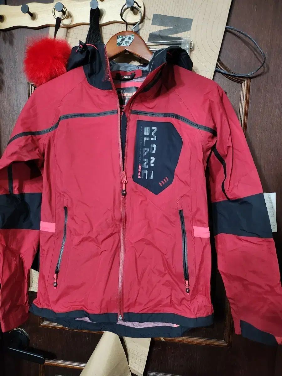 ラフマ ウィンドブレーカー ジャケット レッド レディース 95 GORE-TEX フード フーディー 登山