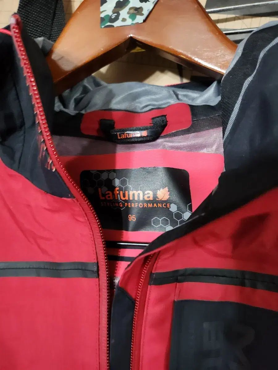 ラフマ ウィンドブレーカー ジャケット レッド レディース 95 GORE-TEX フード フーディー 登山