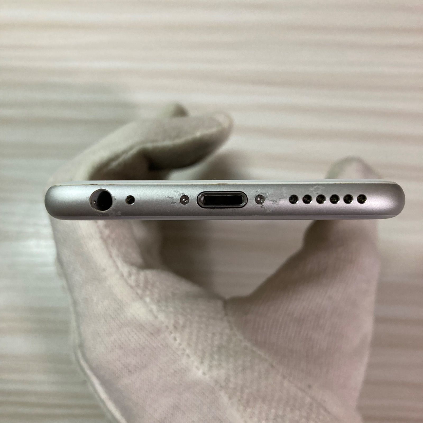 iPhone6s 64GB Silver バッテリー91% SIMフリー - メルカリ