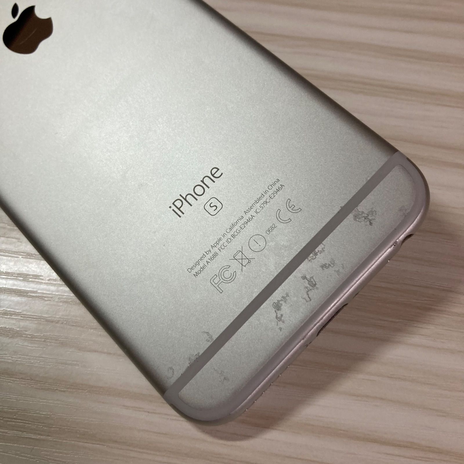 iPhone6s 64GB Silver バッテリー91% SIMフリー - メルカリ