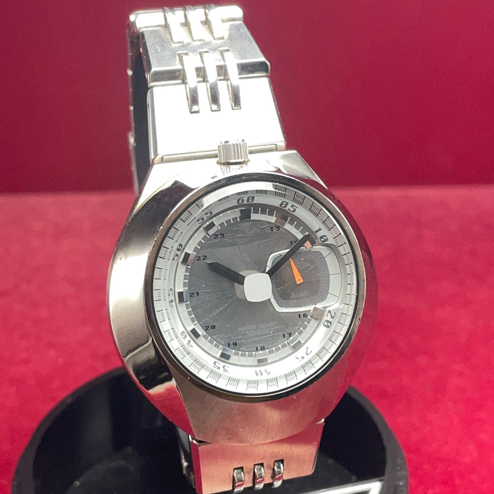 希少 SEIKO ALBA AKA ツノ スモセコ QZ 電池交換済 純正ベルト