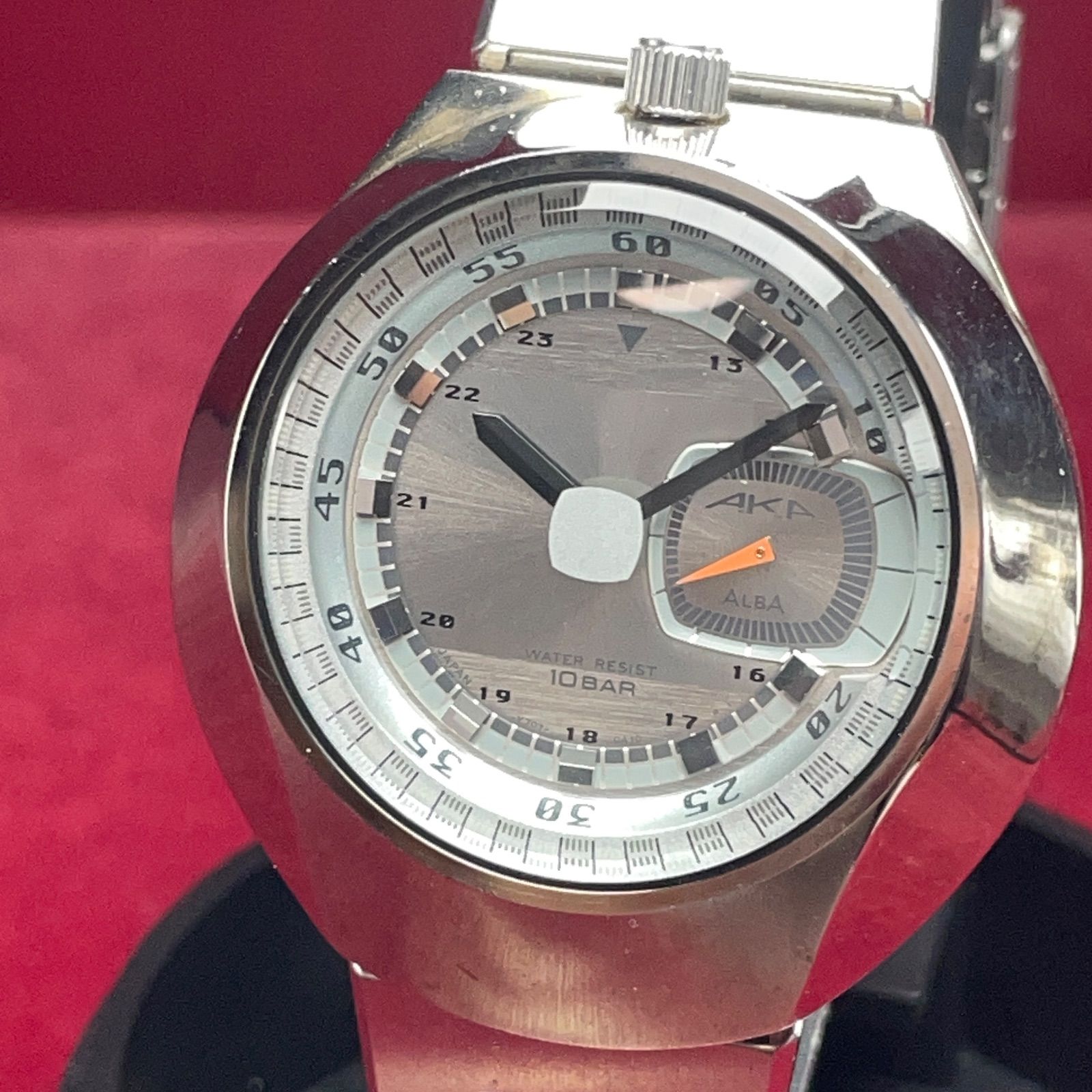 希少 SEIKO ALBA AKA ツノ スモセコ QZ 電池交換済 純正ベルト