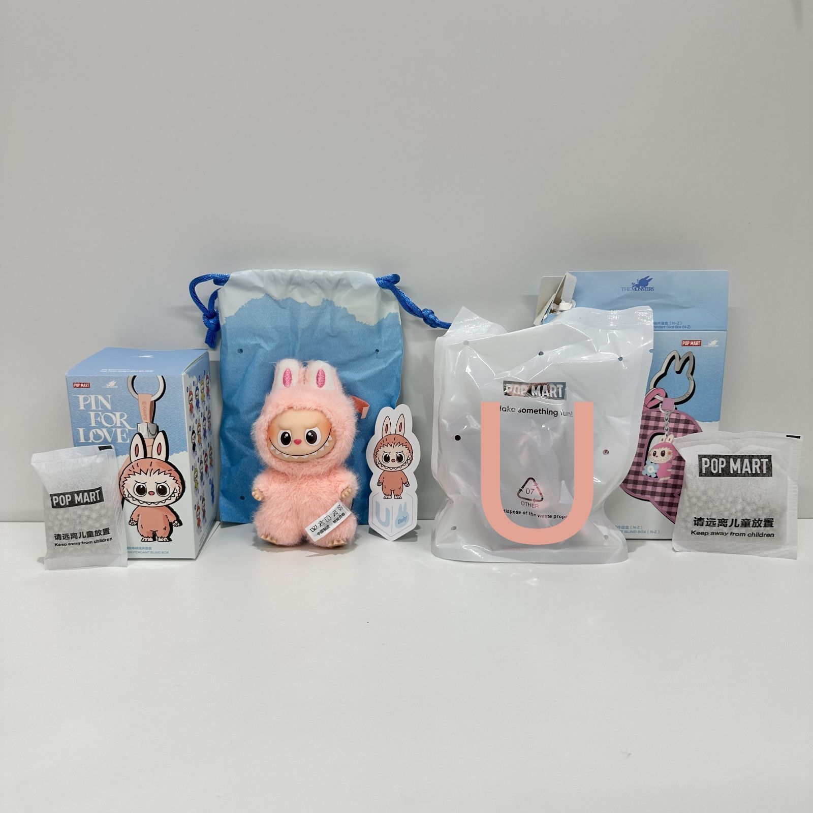 ラブブ イニシャル U ペンダント&チャームセット THE MONSTER PIN FOR