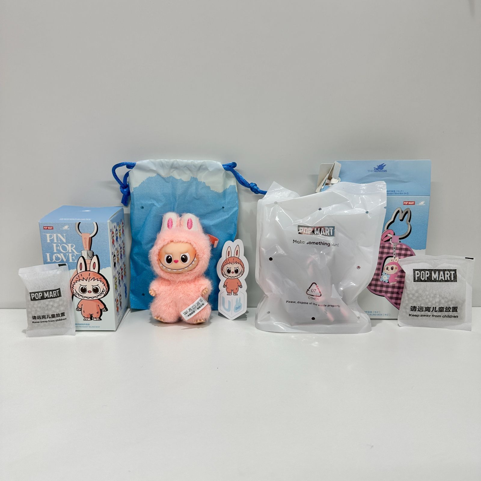 ラブブ イニシャル U ペンダント&チャームセット THE MONSTER PIN FOR