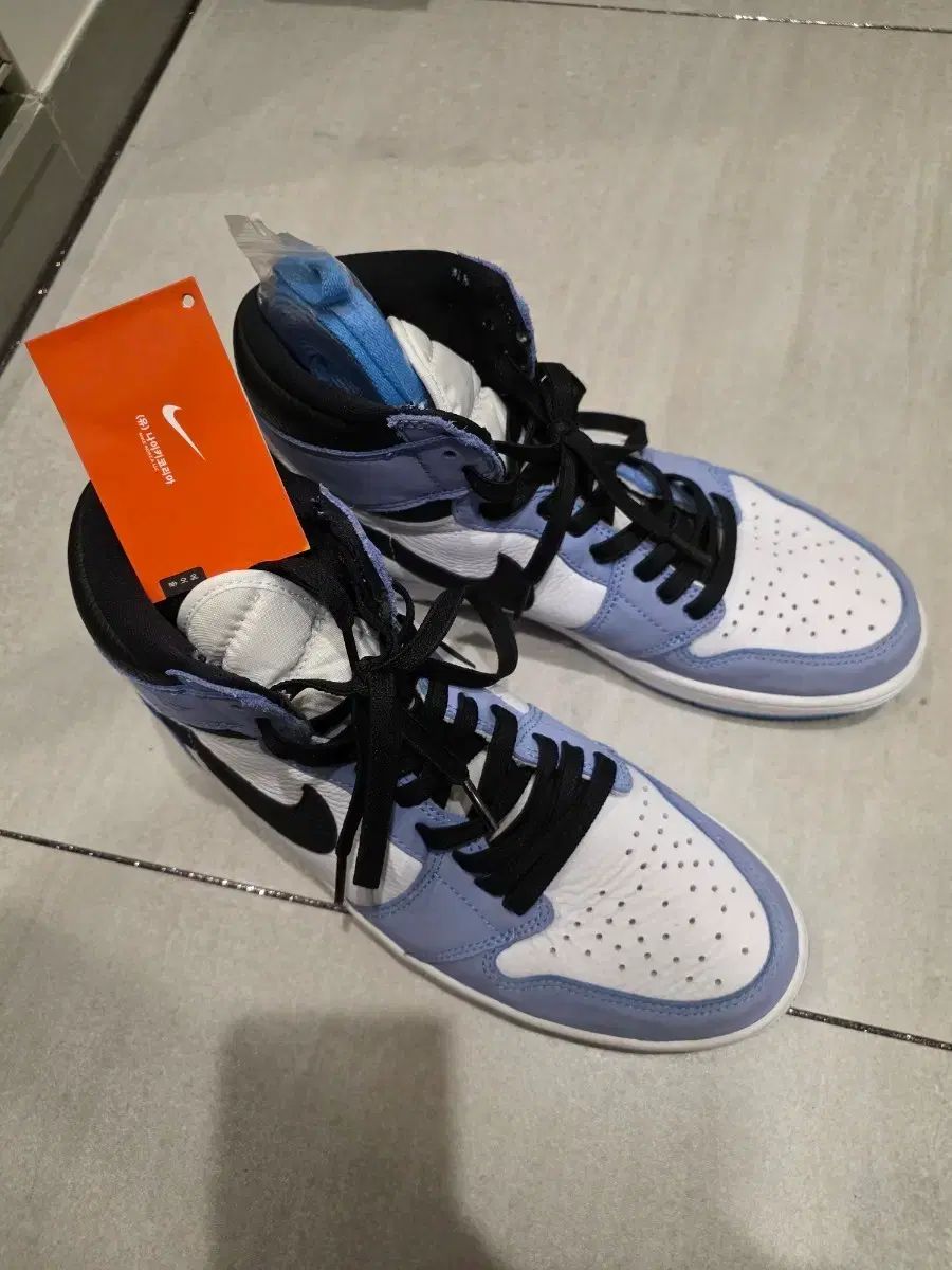 280 ジョーダン1 ユニバーシティ ブルー 底補強商品