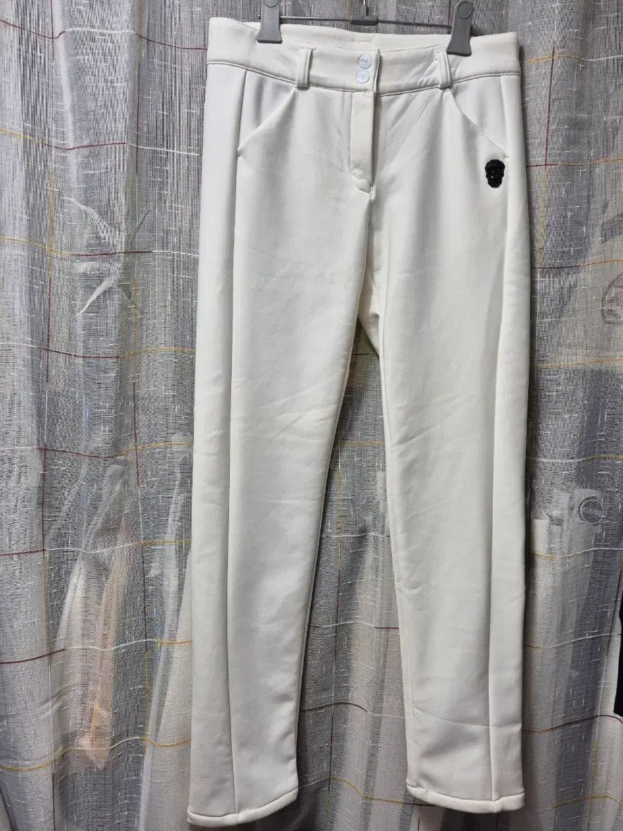 アメージングクリー ゴルフ ドクロ 白 レディース ズボン M