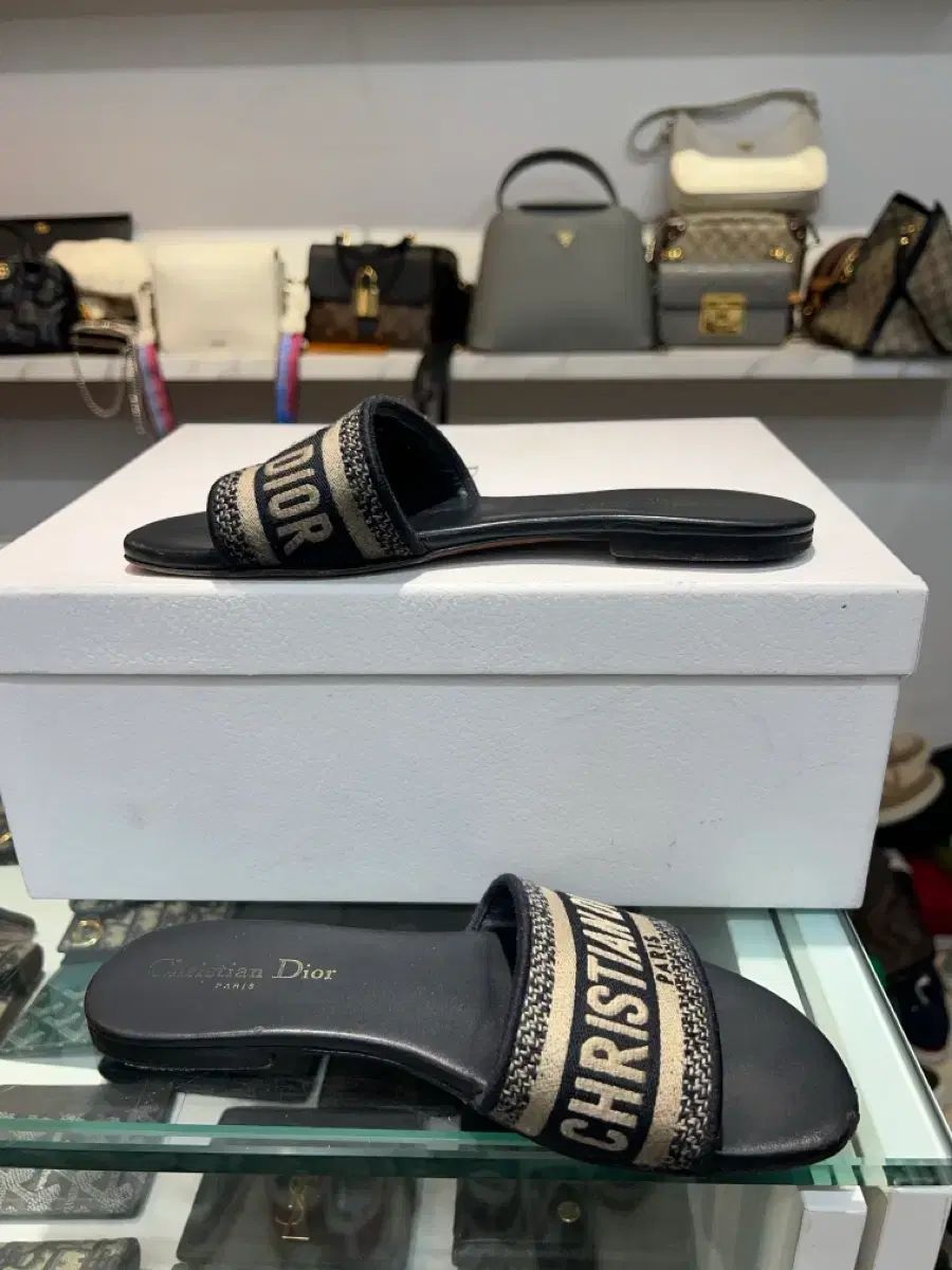 37 ディオール オブリーク ディウェイル ミュール スリッパ レディース
