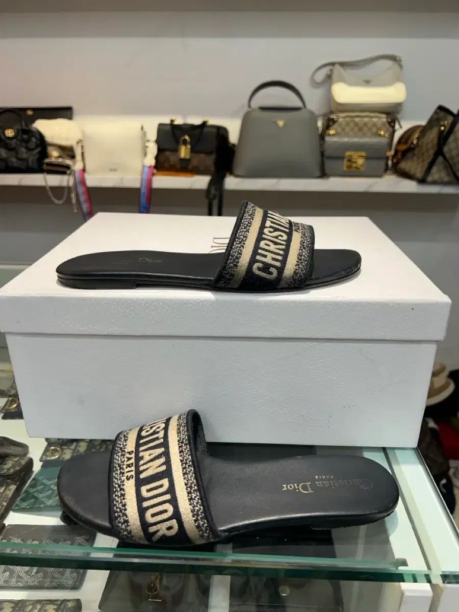 37 ディオール オブリーク ディウェイル ミュール スリッパ レディース