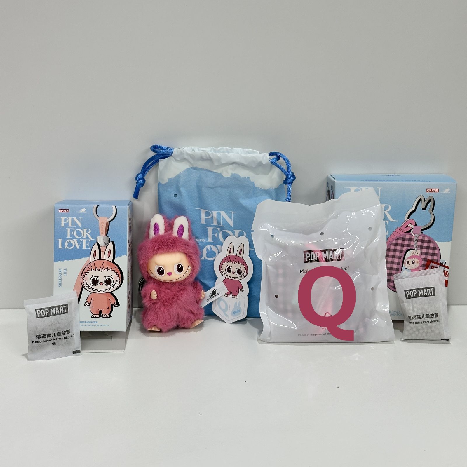 ラブブ イニシャル Q 2点セット ラブブ イニシャル Q ペンダント&チャームセット THE MONSTER PIN FOR