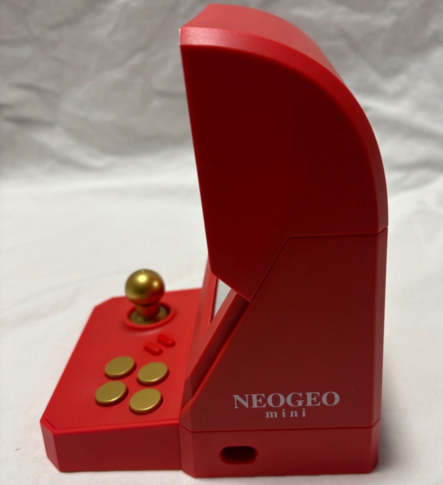 NEOGEO