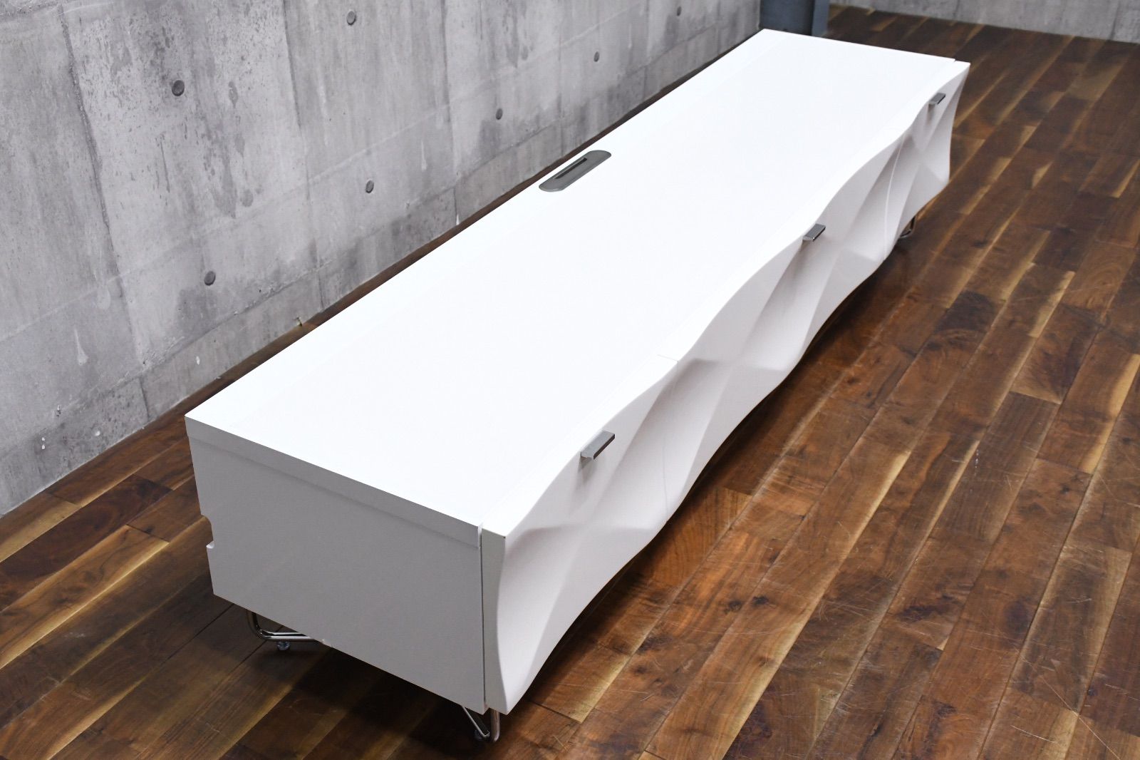 EKC95 展示品 IDC大塚家具 ルチード テレビボード W1800 ホワイト 松永