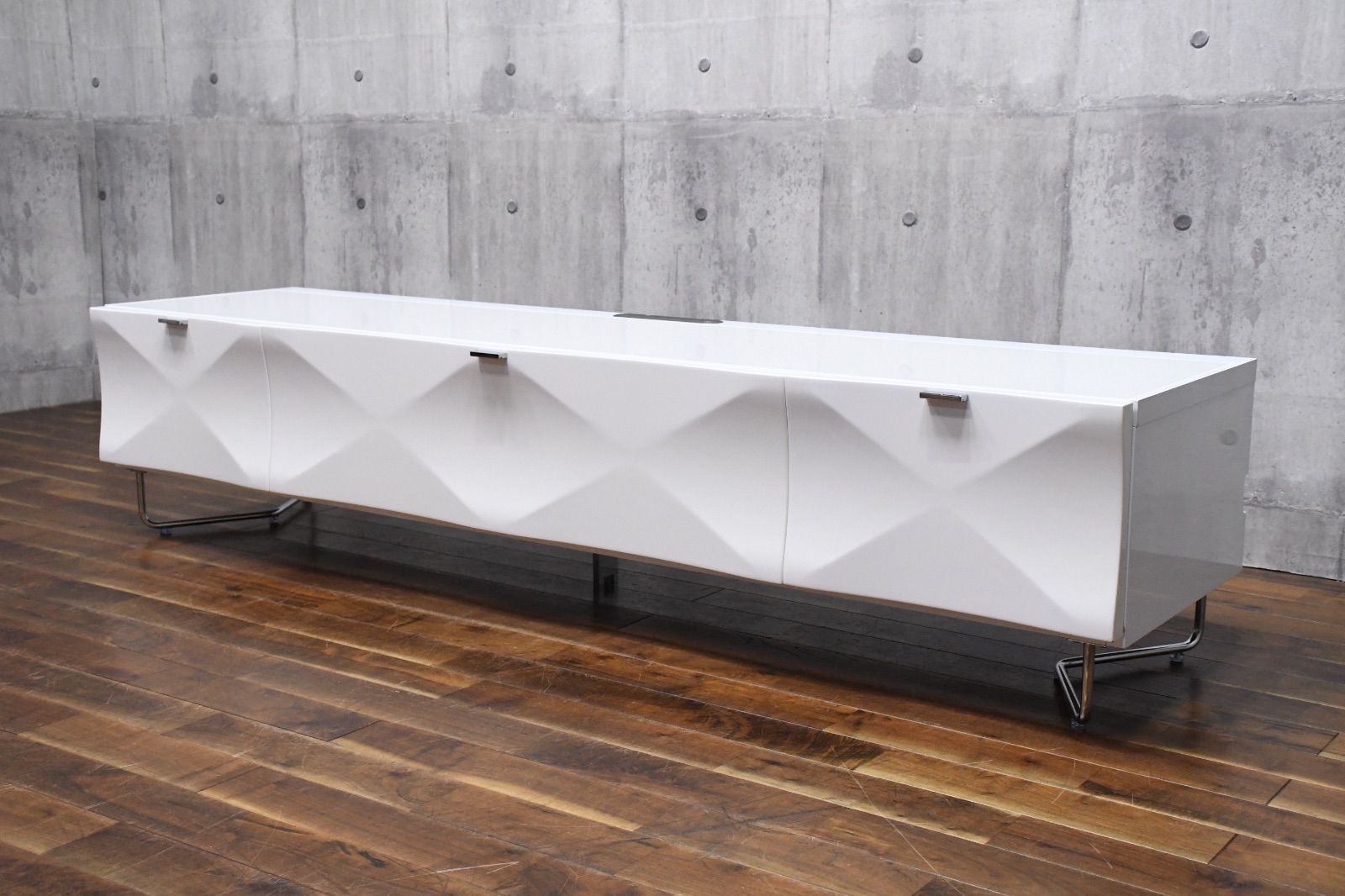 EKC95 展示品 IDC大塚家具 ルチード テレビボード W1800 ホワイト 松永