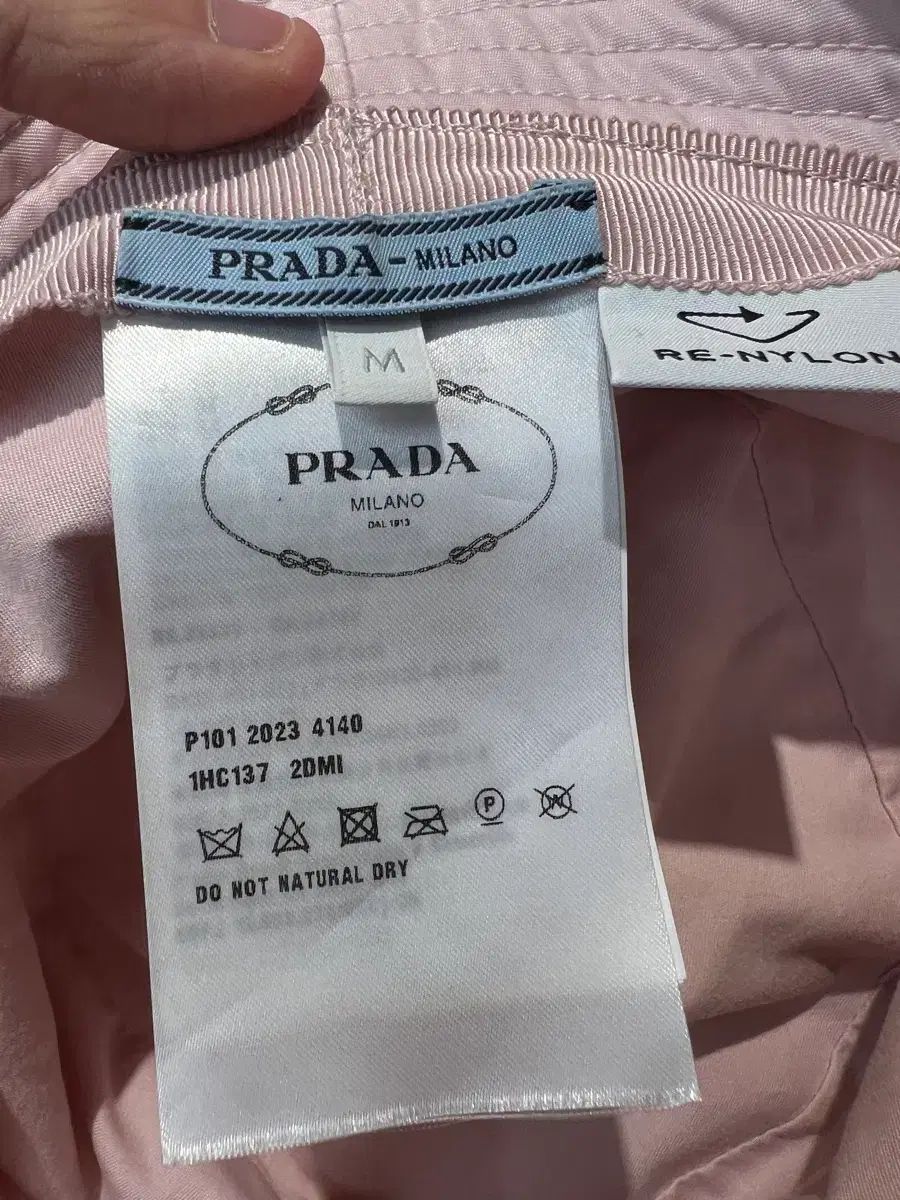 バケットハット ピンク