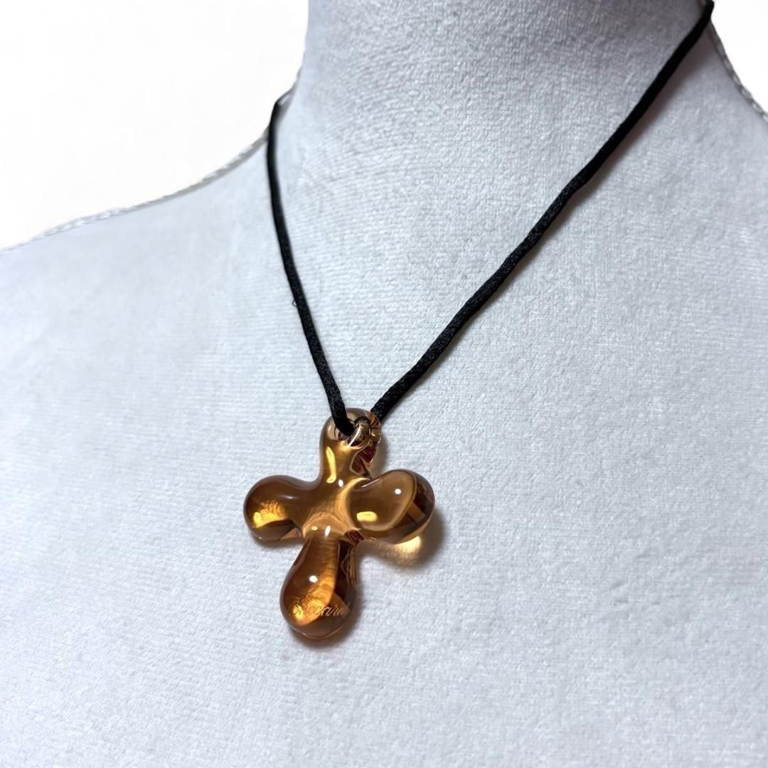 美品 Baccarat ペシェミニョン クロス イエロー ネックレス SV925