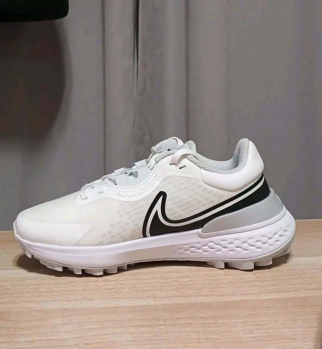 ナイキ インフィニティ プロ 2 W ワイド ゴルフシューズ 23 5 cm 箱なし