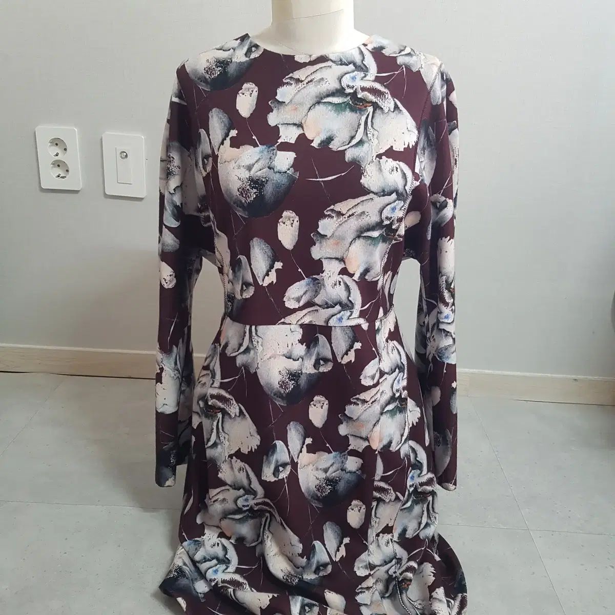 WHO Flamingo ラグジュアリー ONE PIECE THE HYUNDAE 暖かい 結婚式 ゲストルック プレゼント 包装