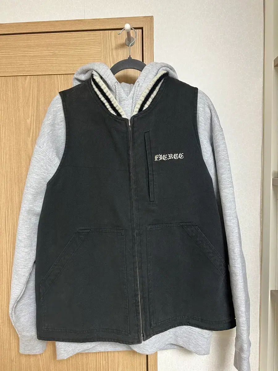 ブラックアウト ピアス 헬레이저 ベスト リバーシブル M