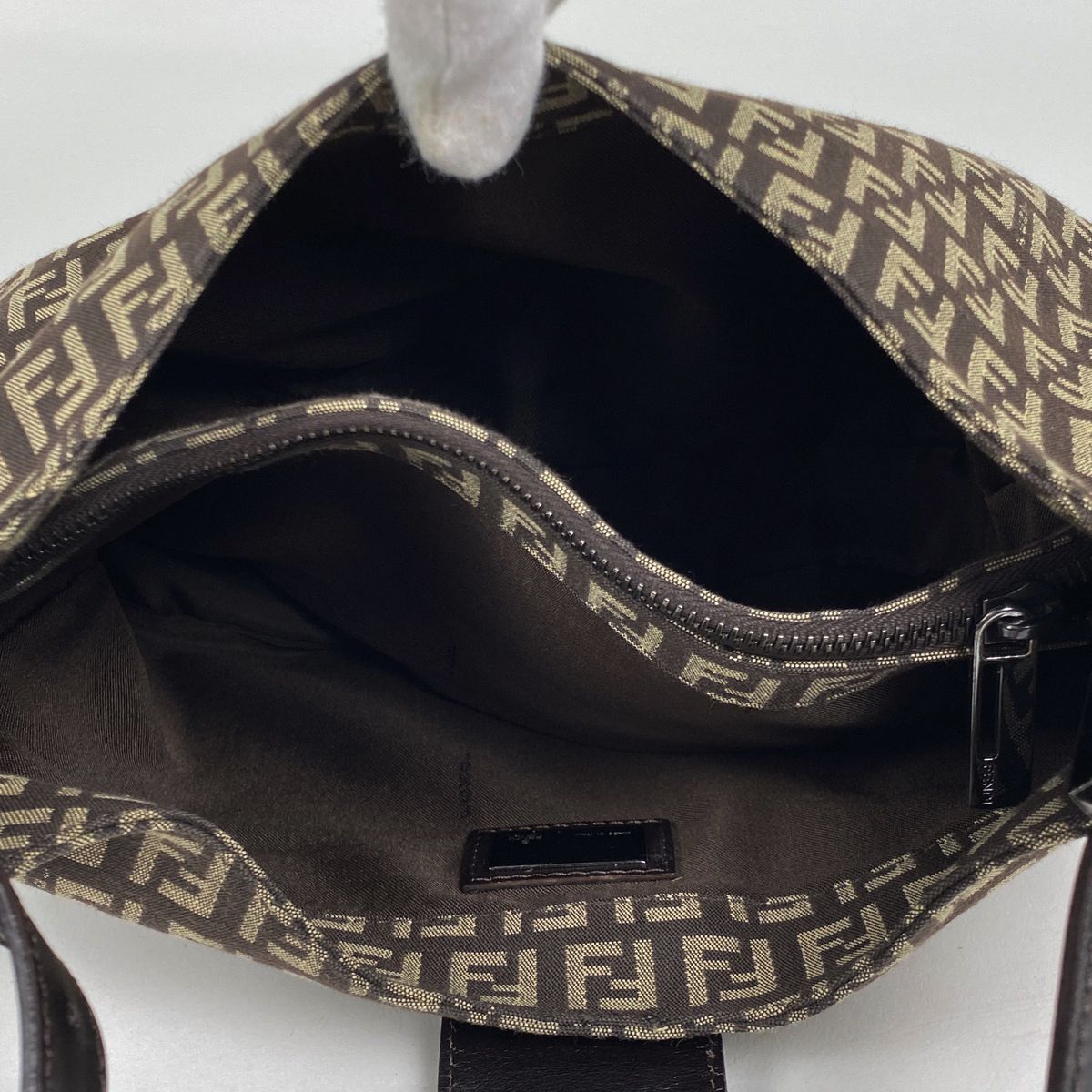 フェンディ FENDI ズッキーノ柄 ショルダーバッグ ロゴ ハンドバッグ