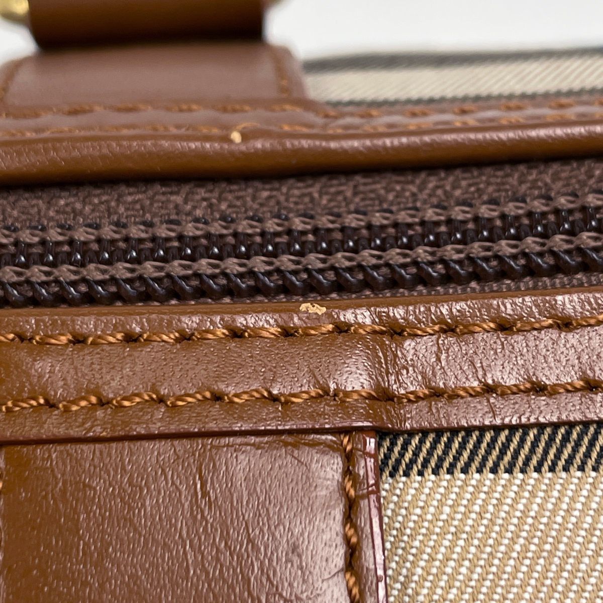 【人気】Burberry バーバリー　ボストンバッグ　2WAY ショルダー　ロゴ 希少品 BURBERRY バーバリーボストンバッグショルダー2wayノバチェック