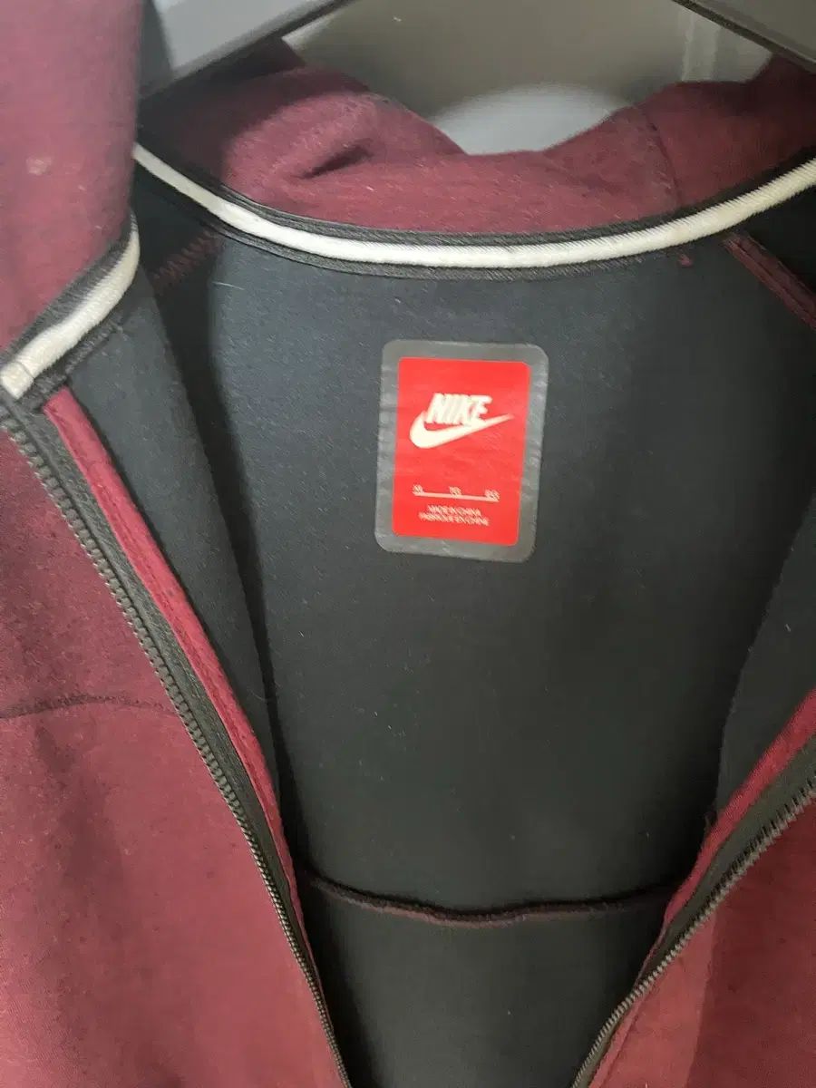 ナイキ テックフリース マルーンレッド XL