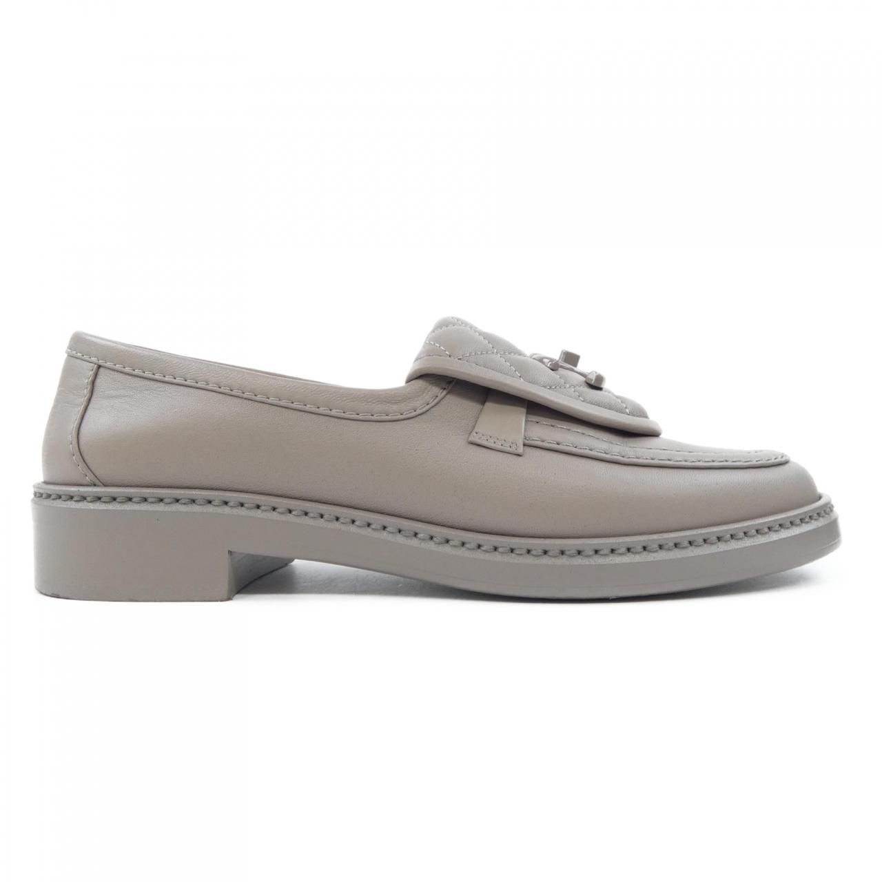 シャネル CHANEL ターンロック モカシン G45474B15482 シューズ