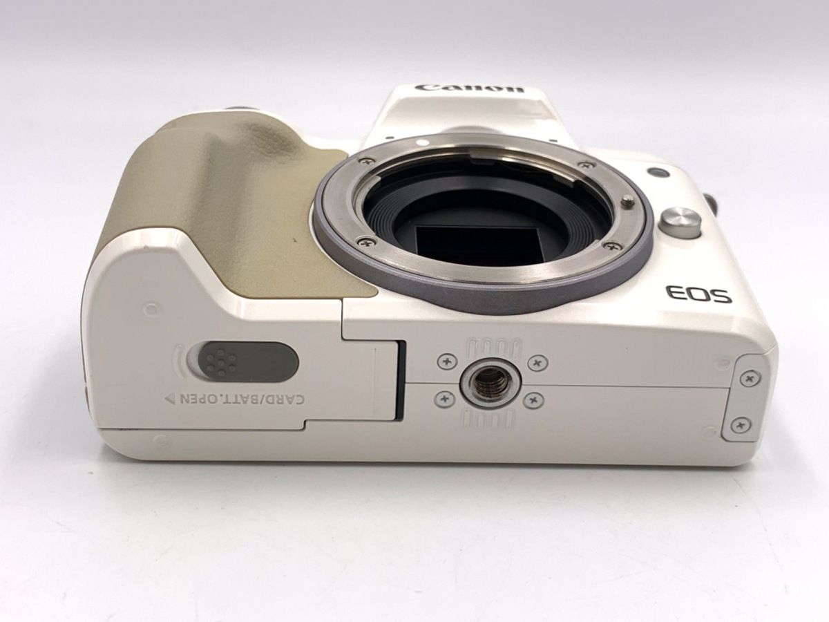 中古】 【並品】 キヤノン EOS Kiss M ボディ ホワイト - メルカリ