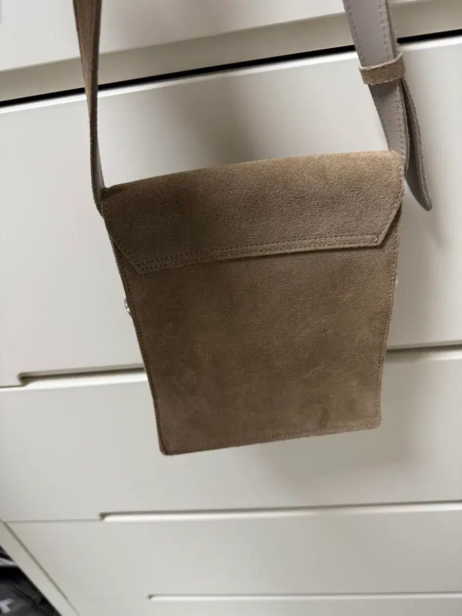 フリンジバッグ