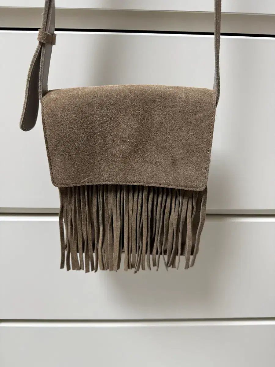 フリンジバッグ