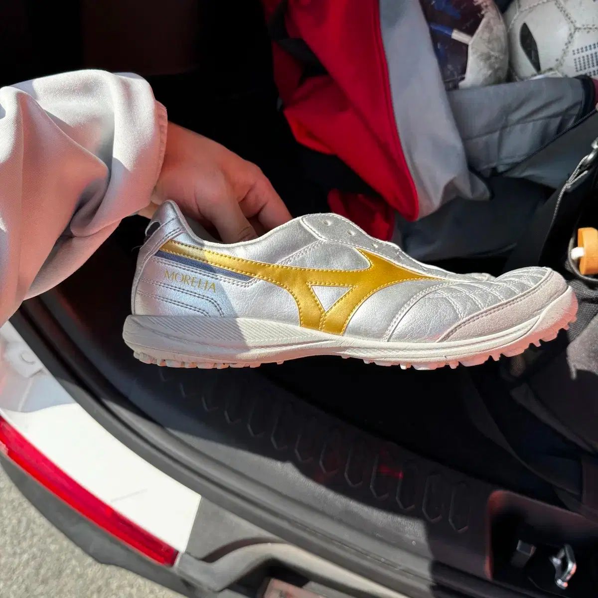 ミズノ モレリア サラ ジャパン tf 250 シルバー - メルカリ