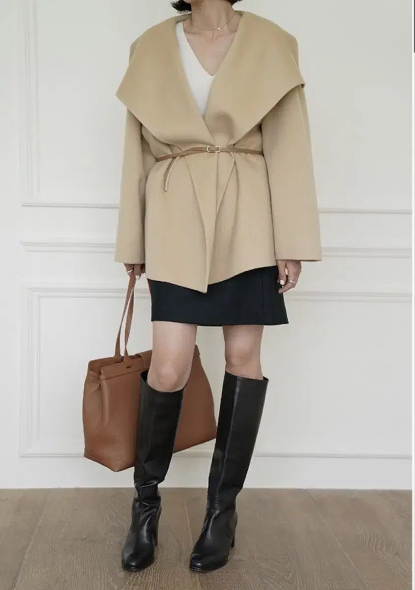 UMER Zanne ハイネック ショートコート キャメル