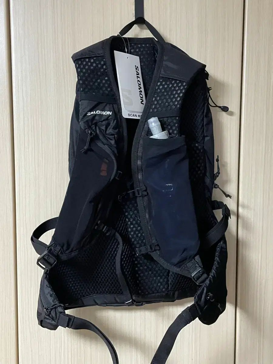 15 L SALOMON サロモン XT バックパック ブラック
