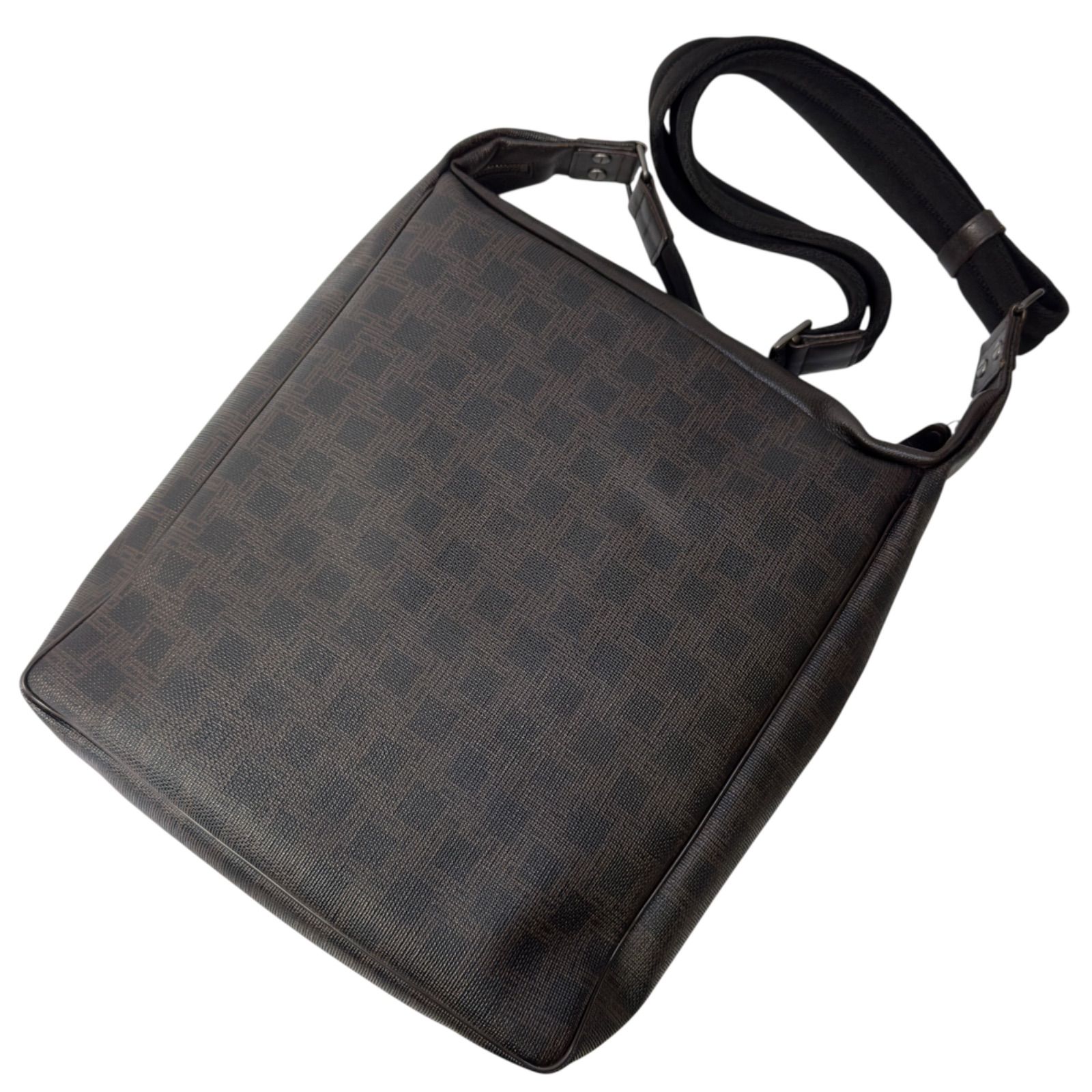 dunhill ダンヒル ディーエイト D8 ショルダーバッグ 斜め掛け 肩掛け