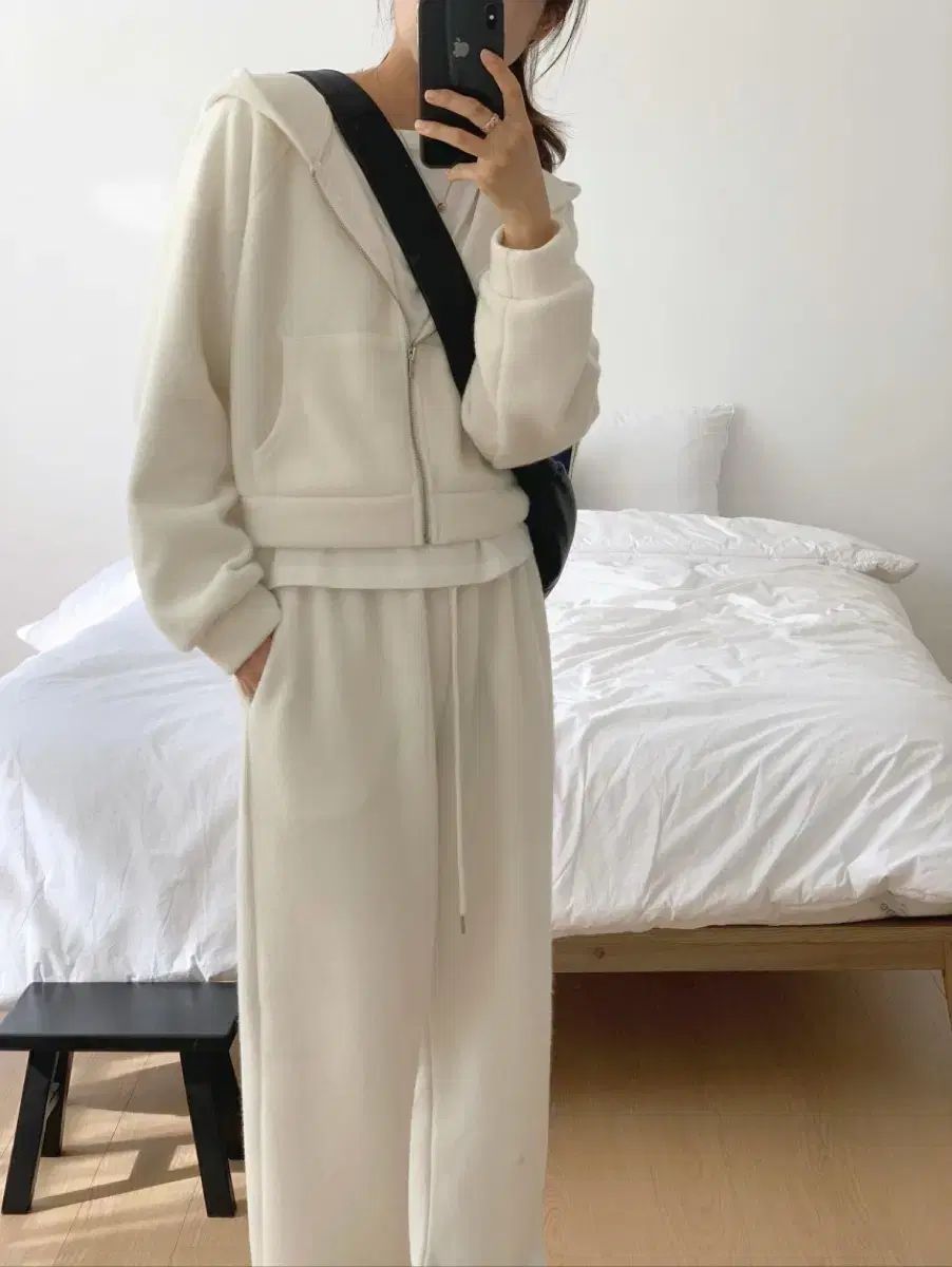 リーター liter ポニー ウール クロップド フード ジップアップ