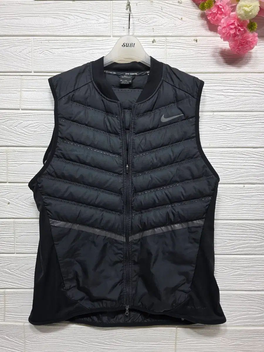 ナイキ エアロロフト 軽量 ダウン ベスト 110