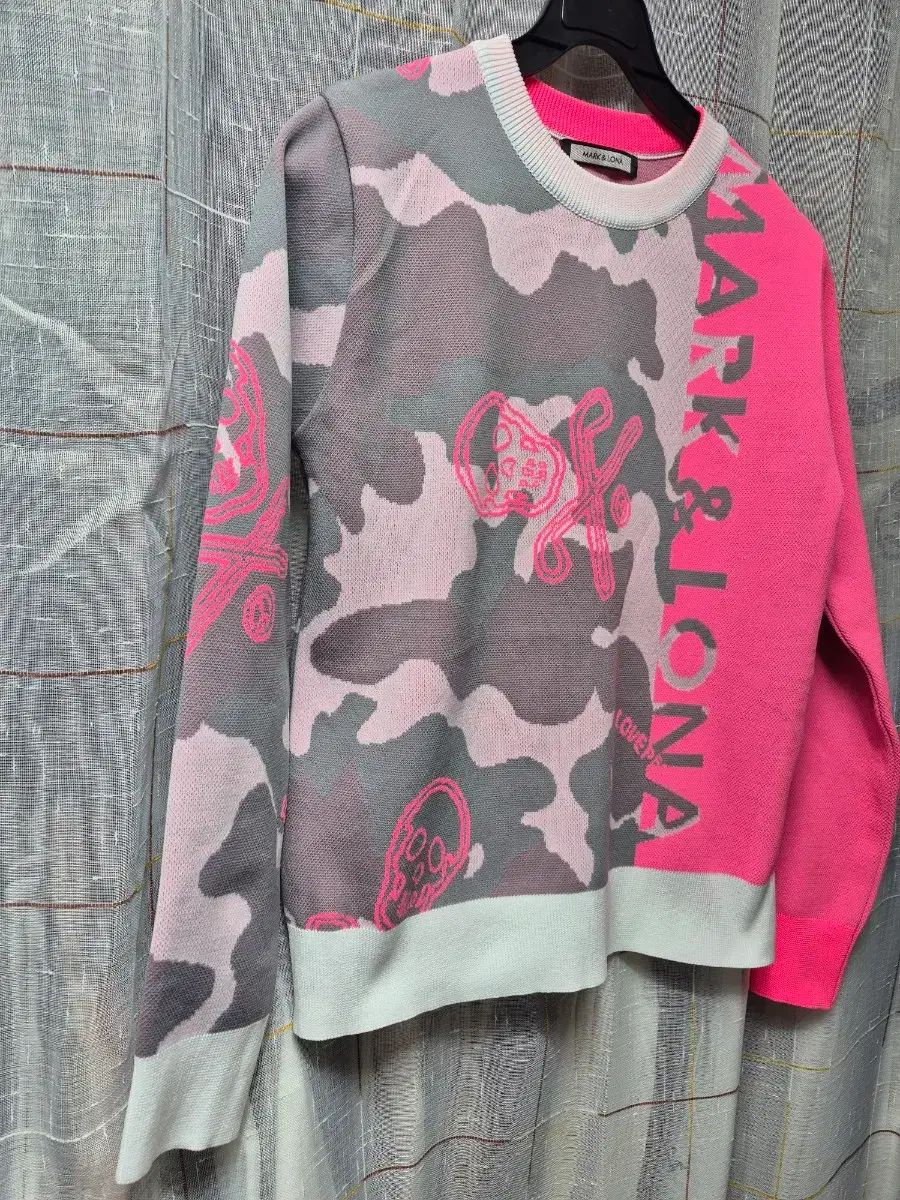 MARK & LONA マークアンドロナ カモフラ スカル ニット ピンク S