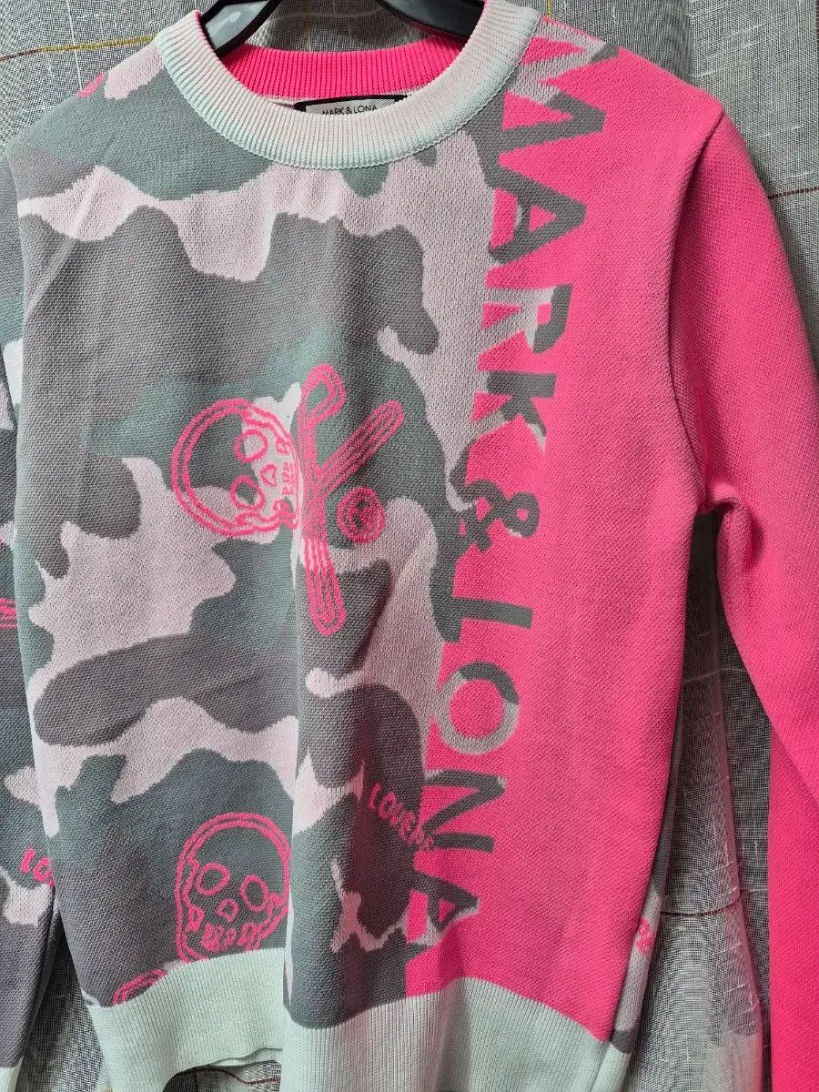 MARK & LONA マークアンドロナ カモフラ スカル ニット ピンク S