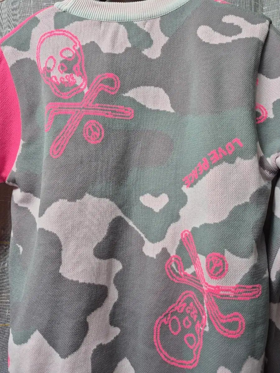 マークアンドロナ　カモフラスカル　ピンク×シルバー　XL MARK&LONA MARK & LONA マークアンドロナ カモフラ スカル ニット ピンク S