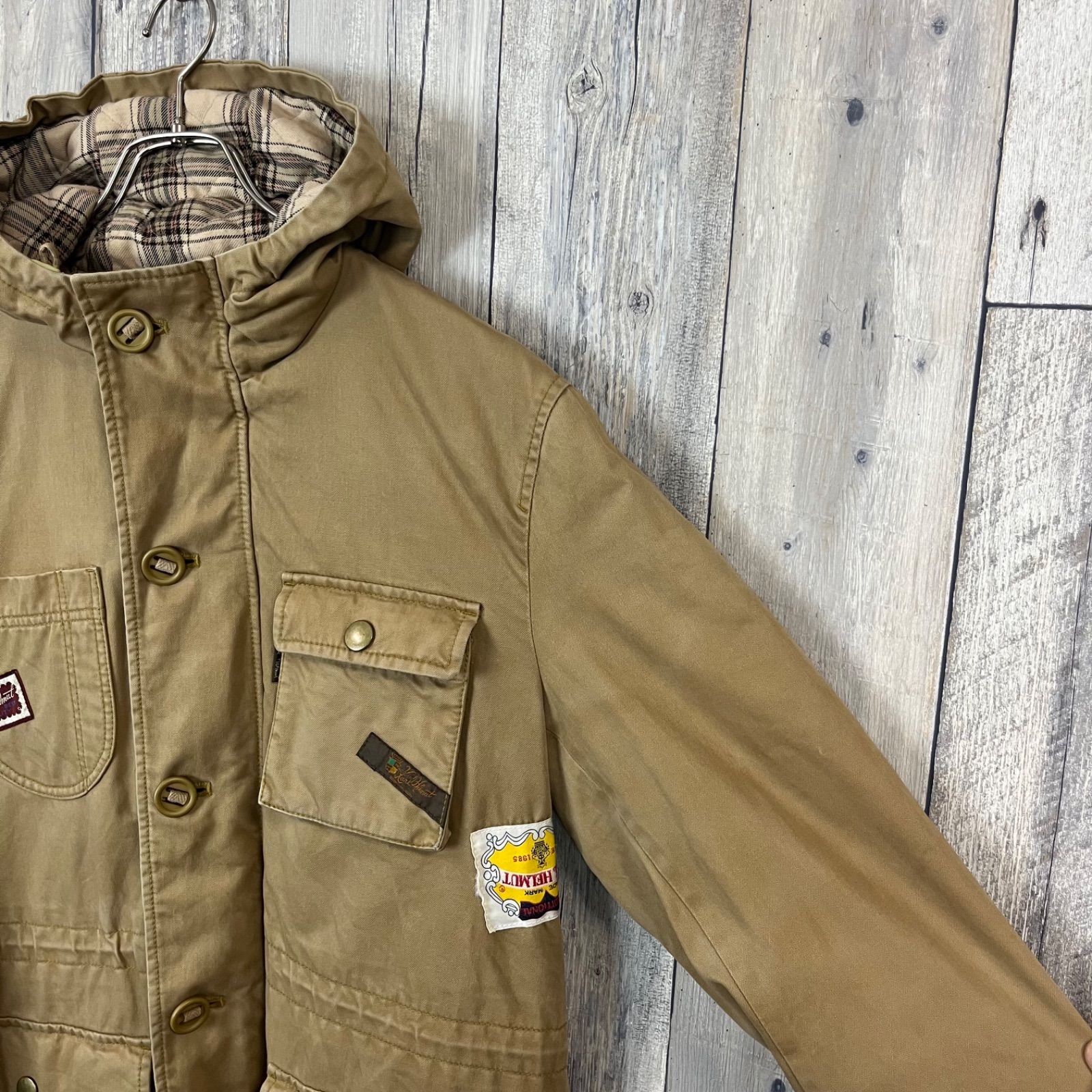 KARL HELMUT カールヘルム P036ZFHC04 ワッペン フーディー 中綿