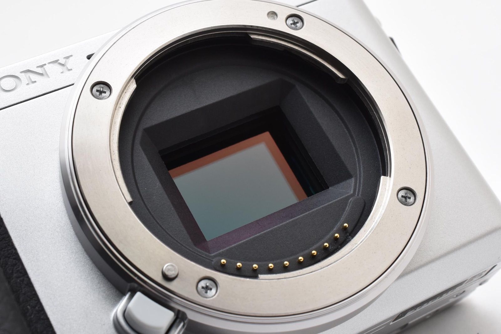 ミラーレス一眼カメラ