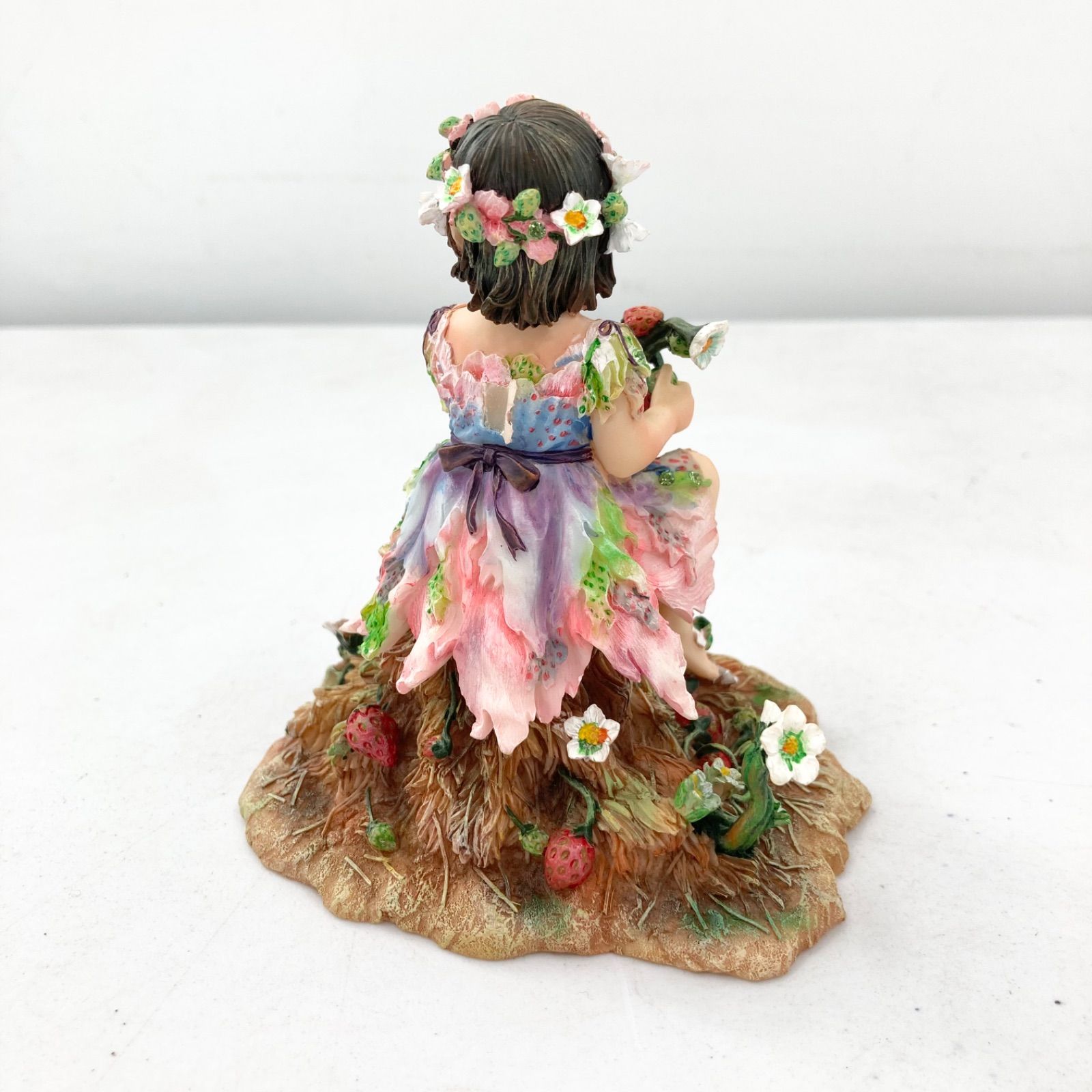 Leonardo Collection レオナルドコレクション Strawberry Patch Faerie