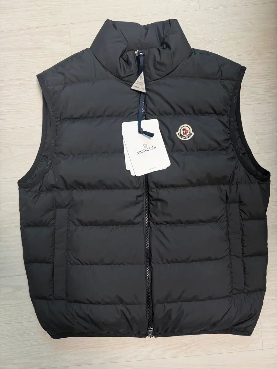 3 モンクレール 25 FW ブラック コンツリー 조키 ダウン